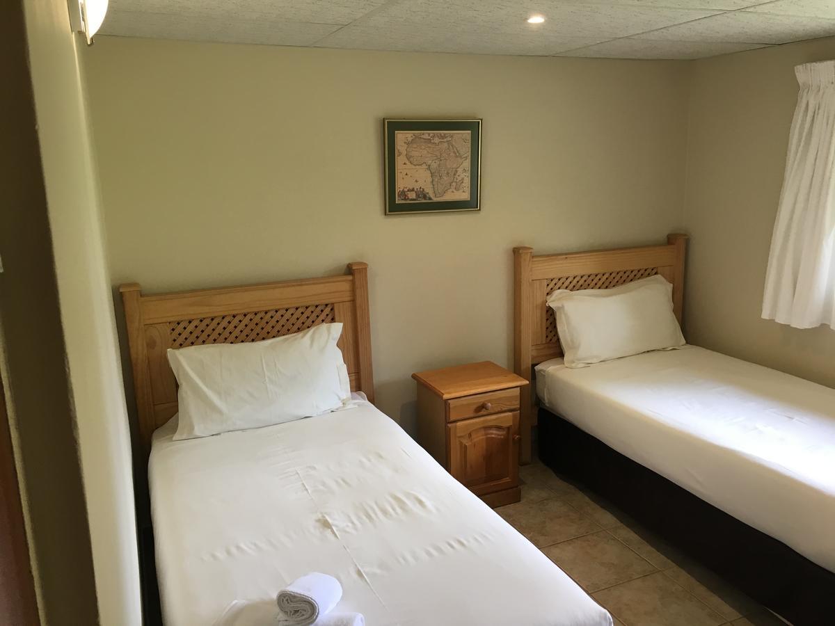 Dragon Peaks Mountain Resort Champagne Valley Εξωτερικό φωτογραφία