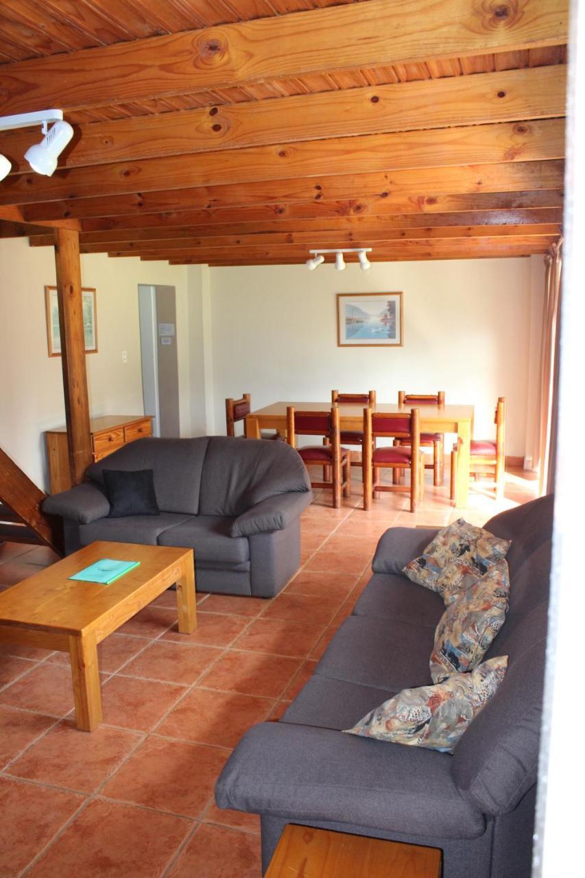 Dragon Peaks Mountain Resort Champagne Valley Εξωτερικό φωτογραφία
