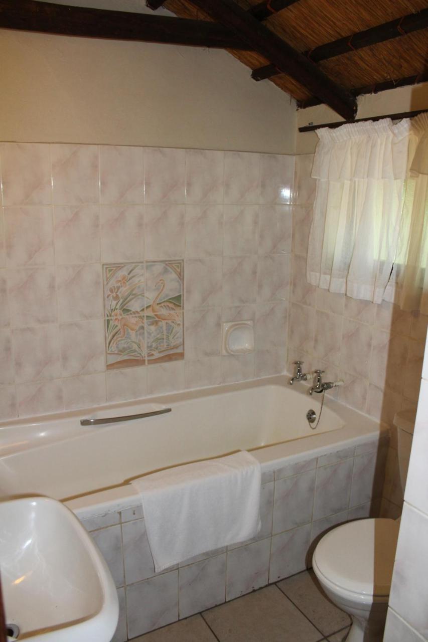 Dragon Peaks Mountain Resort Champagne Valley Εξωτερικό φωτογραφία