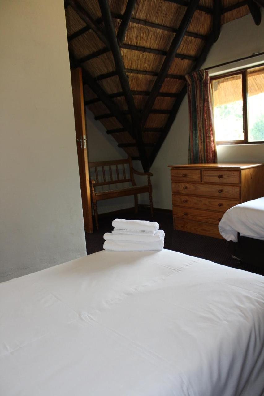 Dragon Peaks Mountain Resort Champagne Valley Εξωτερικό φωτογραφία