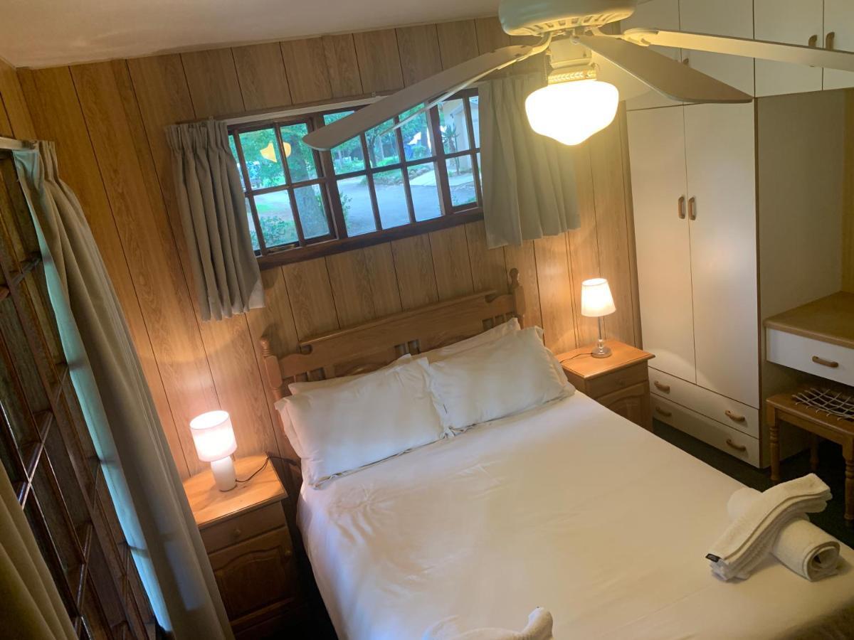 Dragon Peaks Mountain Resort Champagne Valley Εξωτερικό φωτογραφία
